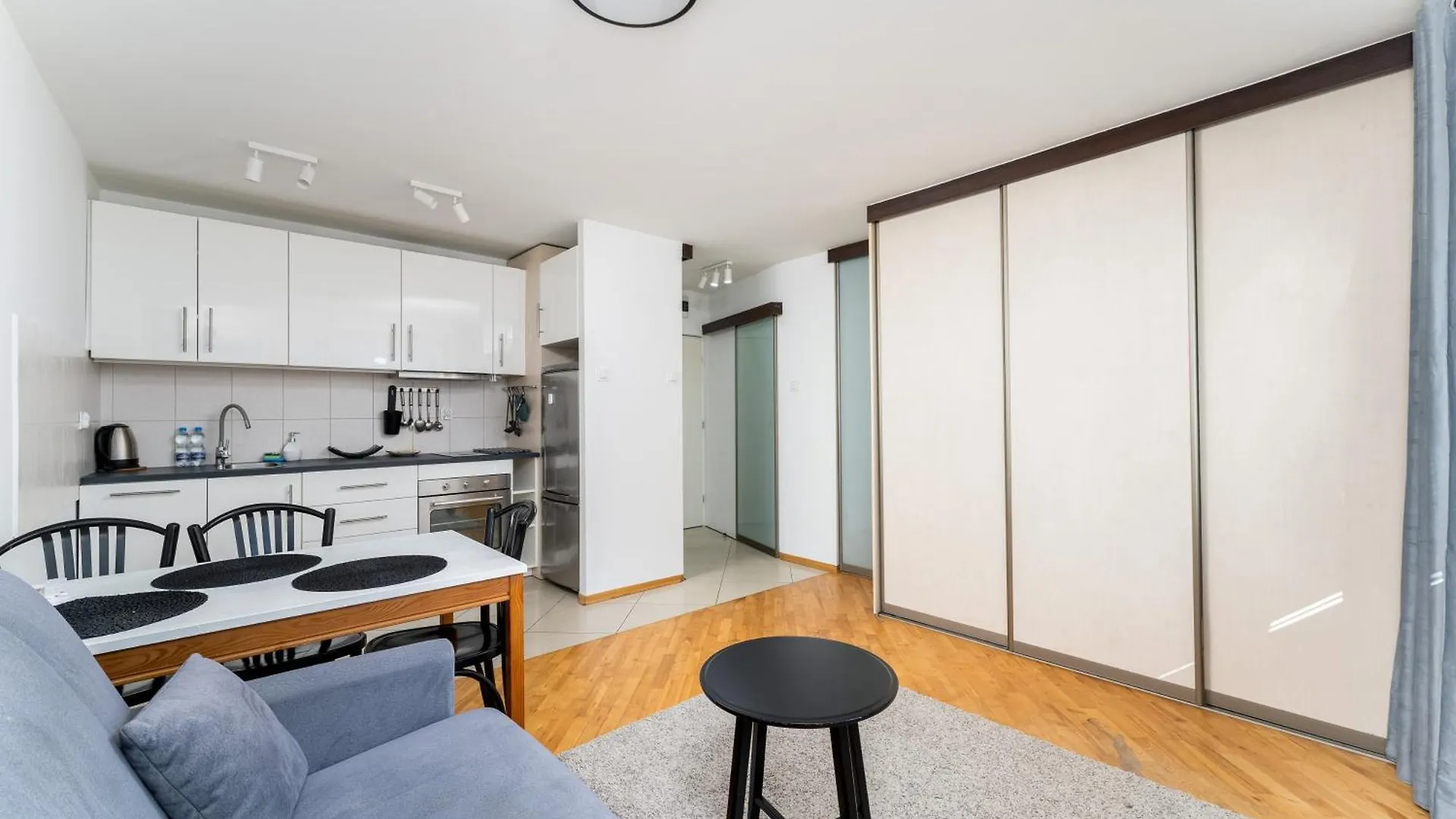 Riverside Charm Apartment Krakow